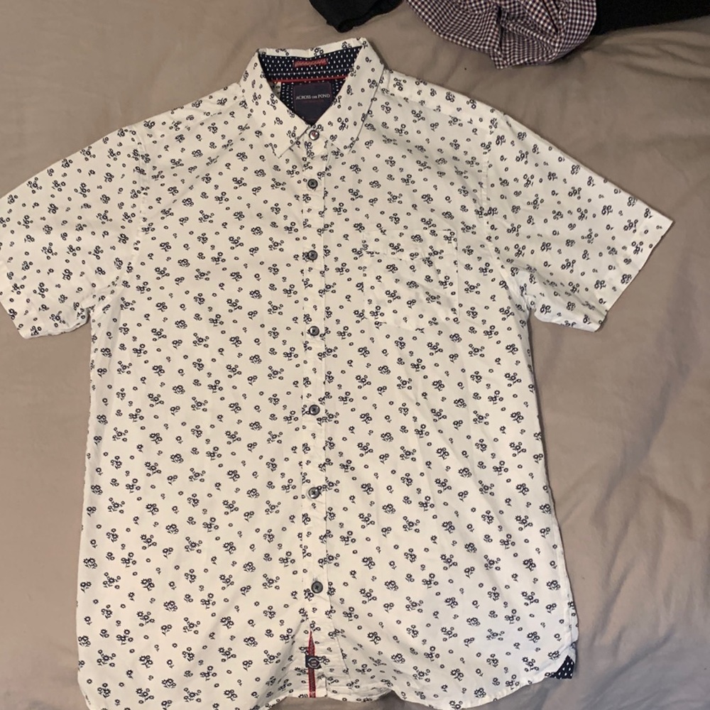 Across the pond button up